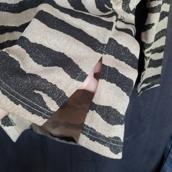 Bob Mackie Vintage tunic style top TIGER  Gold Black Size P/M Designer - Picture 10 of 16